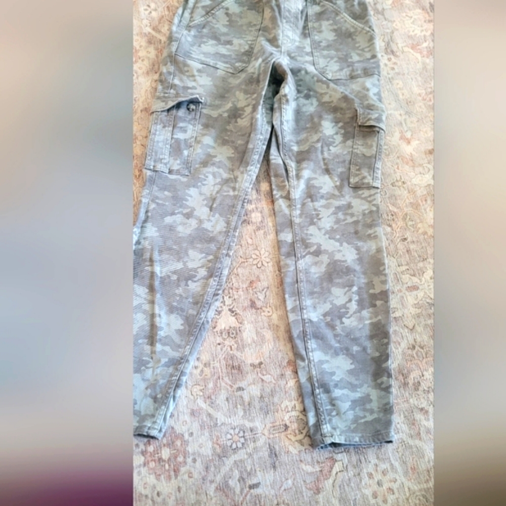 SPANX Olive Green Pants